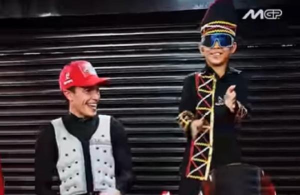 marc marquez Viral momen Marc Marquez joget bareng bocah pacu jalur (Foto: MotoGP)