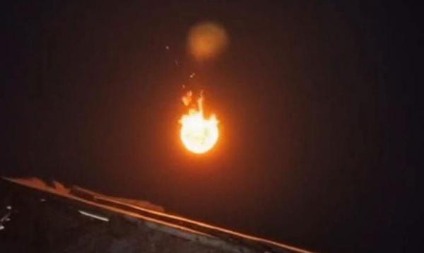 Viral Benda Mirip Bola Api di Langit Cirebon, Warga Sempat Dengar Dentuman Keras