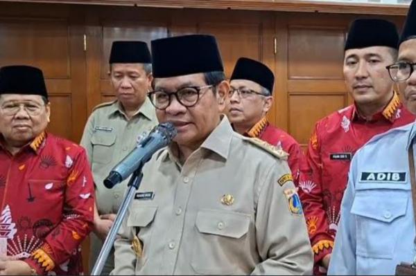 Pramono Gratiskan Sewa Kios di Lenteng Agung untuk Eks Pedagang Barito selama 6 Bulan