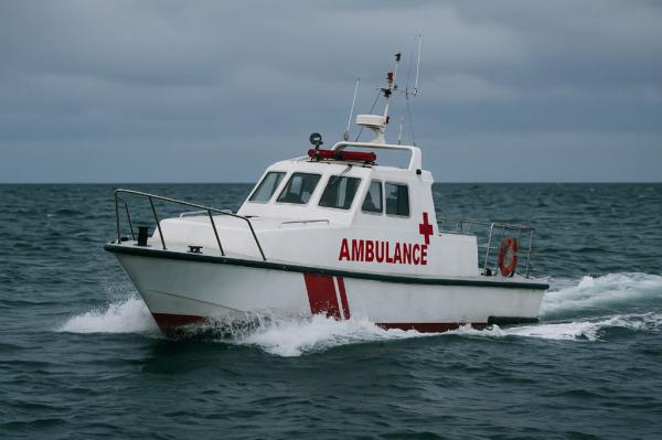 Kapal Ambulans Laut Hilang Kontak di Perairan Selat Makassar, Bawa 3 Penumpang