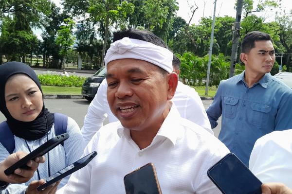 Dedi Mulyadi Datangi Kemendagri di Tengah Polemik dengan Purbaya, Cek Dana Mengendap