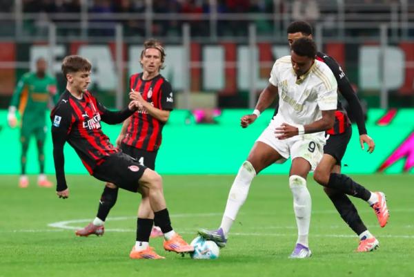 AC Milan ditahan Pisa 2-2 pada giornata kedelapan AC Milan ditahan Pisa 2-2 pada giornata kedelapan Liga Italia 2025-2026 di San Siro, Sabtu (25/10/2025) dini hari WIB. (Foto: Football Italia)