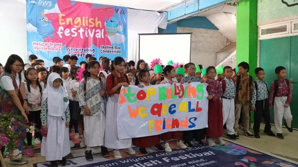 English Festival English Festival di Rusun Marunda, Jakarta Utara. (Foto: Mei Sada Sirait)