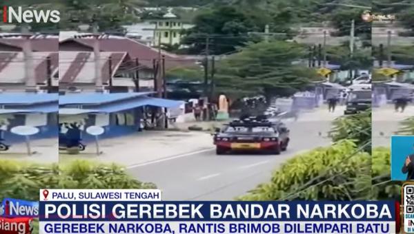 Viral Mobil Brimob Polda Sulteng Dilempari Batu saat Gerebek Bandar Narkoba di Palu