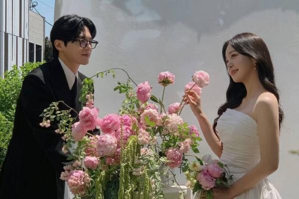 Yoon Sun Woo dan Kim Ga Eun Yoon Sun Woo dan Kim Ga Eun. (Foto: Instagram)