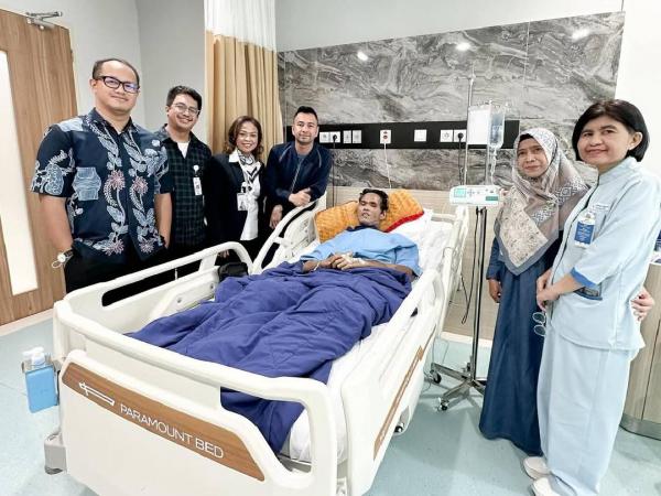 Fahmi Bo dirawat di rumah sakit Fahmi Bo dirawat di rumah sakit. (Foto: Instagram)