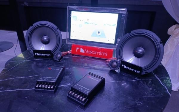 Nakamichi 1