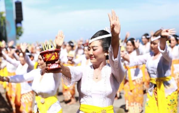 Tak Hanya Keindahan Alam, Tarian Tradisional Jadi Daya Tarik Wisatawan di Bali