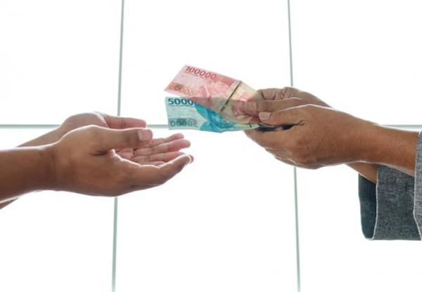 Cara Lapor Calo Antrian Pangan Bersubsidi Jakarta dan Pungli, Simak di Sini!