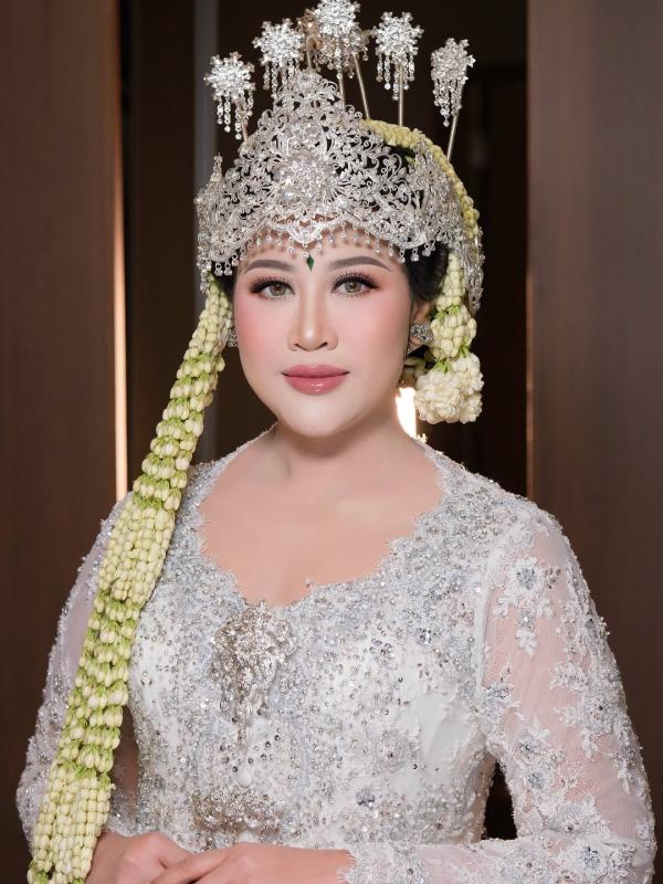 Penampilan Boiyen di akad nikah. (Foto: Instagram)