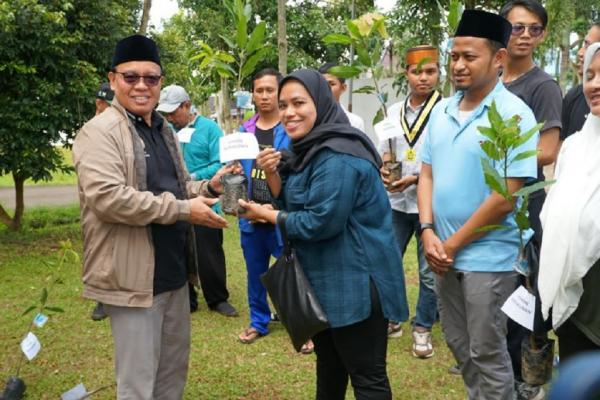 penanaman pohon bersama