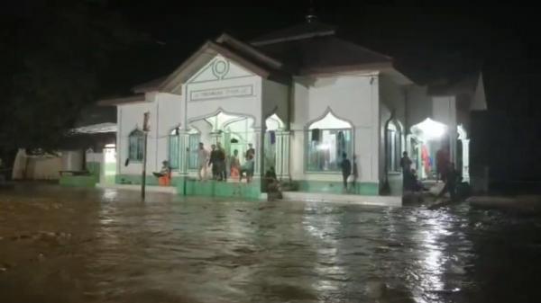 Banjir Bandang Terjang Gayo Lues, Ribuan Warga Terdampak dan Stok Pangan Menipis