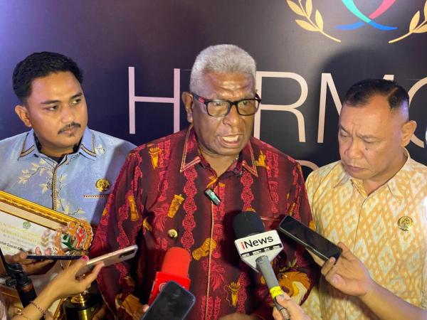 Mimika Raih Peringkat 1 Harmony Award Kemenag, Bupati: Ini Dasar Pembangunan Kita