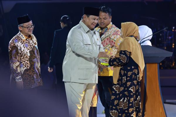 Sosok Umi Salamah, Dapat Penghargaan dari Prabowo usai Dedikasikan Rumah untuk Pendidikan