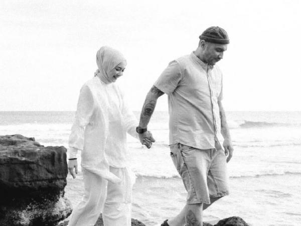 Gary Iskak dan istri tercinta, Richa Novisha. (Foto: Instagram)