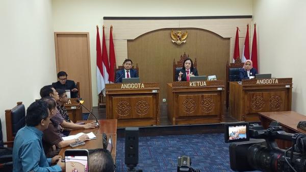 Alasan KIP Tolak Gugatan Bonjowi terkait Sengketa Ijazah Jokowi 