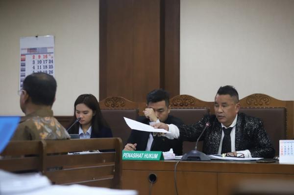 Terkuak! Saksi Tegaskan CMNP yang Minta Bhakti Investama menjadi Arranger