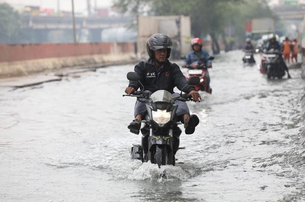 Waspada! BMKG Prediksi Banjir Rob selama Libur Lebaran hingga 27 Maret 2026