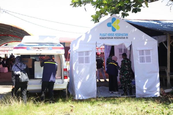 Kemenkes Identifikasi 10 Penyakit Terbanyak Pengungsi Banjir di Sumbar, ISPA Tertinggi