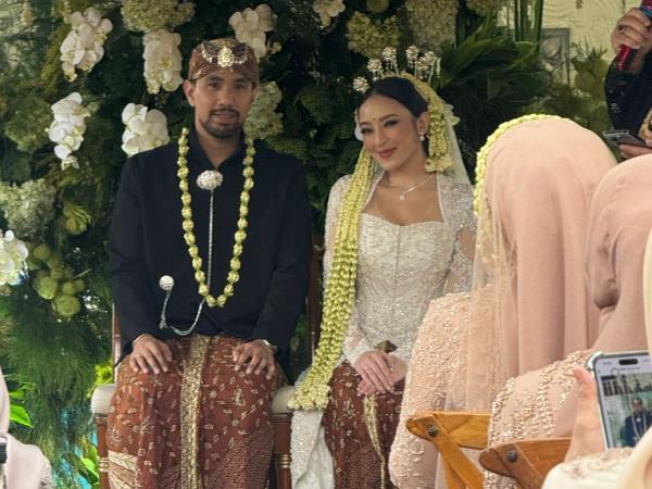 Amanda Zahra menikah lagi hari ini, Minggu 7 Desember 2025. (Foto: X)