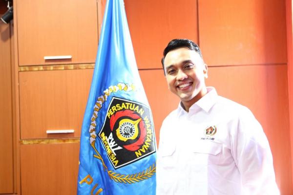 Aiman Witjaksono Anggota Panitia AJP 2025 bidang penjurian, Aiman Witjaksono, yang juga Wakil Ketua Bidang Hukum & HAM PWI Pusat. (Foto: PWI Pusat)