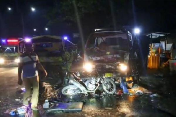 Kronologi Kecelakaan Maut di Ring Road Tuban, 2 Pemotor Tewas Terjepit di Antara Truk