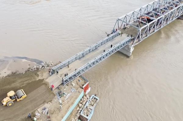 Wakapolri Tegaskan Pemulihan Infrastruktur Kunci Roda Ekonomi Sumatra Kembali Gerak