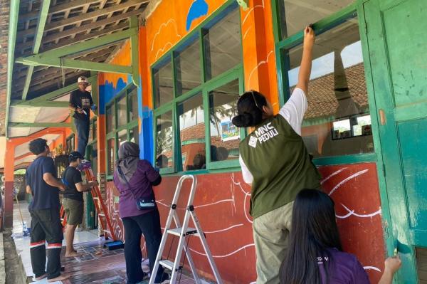 MNC Peduli dan Binus School Bekasi Kembangkan Sekolah Hijau di SDN Cibilik Sukabumi
