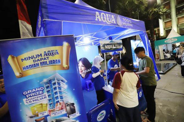AQUA berkomitmen mendukung kenyamanan jamaah melalui penyediaan hidrasi sehat. (Foto: ist)