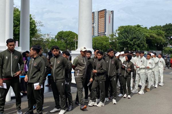 Atlet Peraih Medali SEA Games Tiba di Istana, bakal Dihadiahi Bonus oleh Prabowo