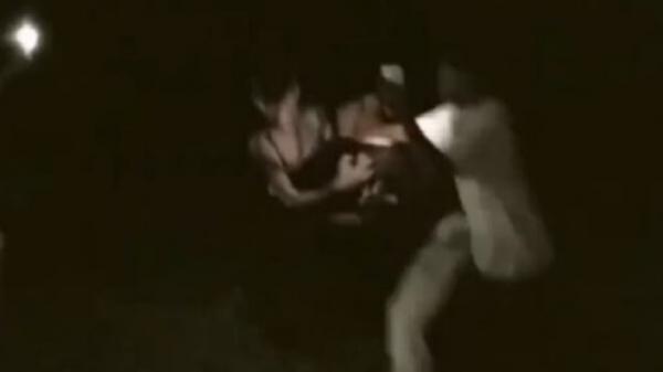 Viral! Perkelahian Brutal 2 Lawan 2 Pelajar SMP-SMA di Cianjur, 1 Luka Parah Ditabrak Motor