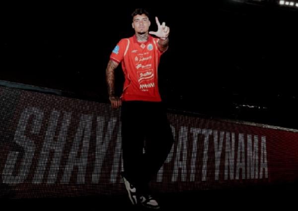 Shayne Pattynama All Out Antar Persija Ke Puncak Super League