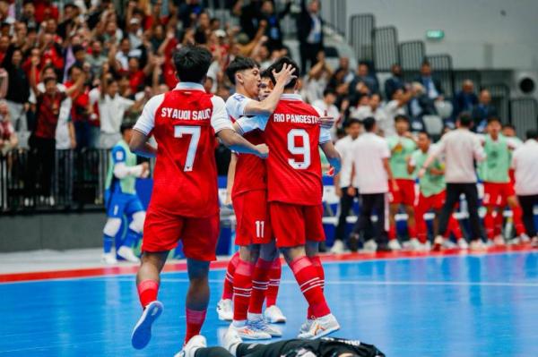Timnas Futsal Indonesia membantai Korea Selatan 5-0 pada laga perdana Grup A Piala Asia Futsal 2026 di Indonesia Arena, Jakarta, Selasa (27/1/2026) malam. (Foto: IiNews/Isra Triansyah)