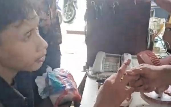 Viral Jari Mahasiswa di Cirebon Bengkak Terjerat Tali Ripet, Damkar Turun Tangan