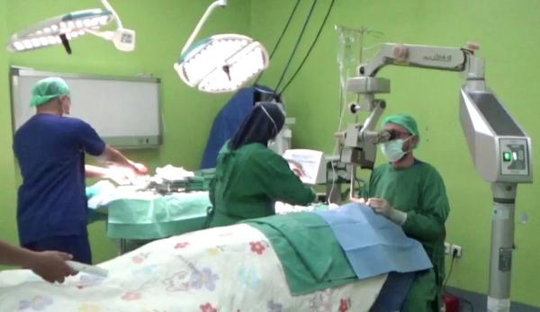MNC Peduli Bantu Kembalikan Penglihatan Warga Lewat Operasi Katarak Gratis di Sukabumi