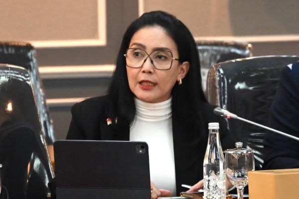 Rieke Diah Pitaloka Soroti Kasus Bunuh Diri Anak di Ngada, Singgung Kemiskinan dan Data Bantuan