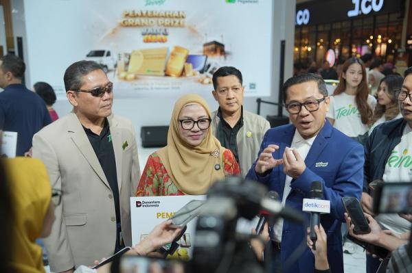 Pegadaian Serahkan Grand Prize Emas 1 Kg, Wujudkan Impian Nasabah!