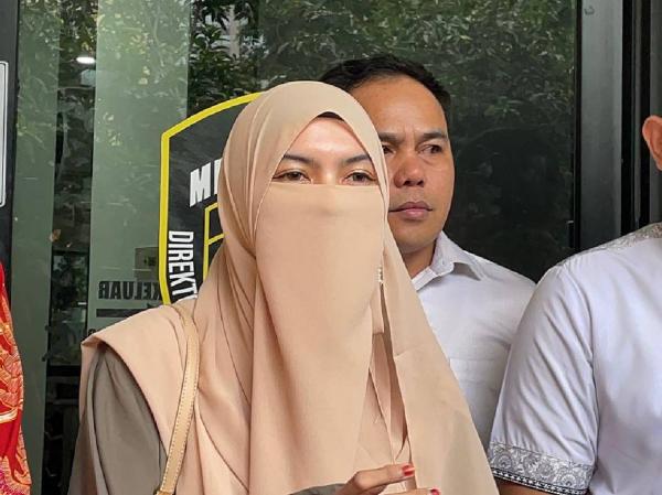 Wardatina Mawa siap menggugat cerai Insanul Fahmi. (Foto: Ravie Wardani)