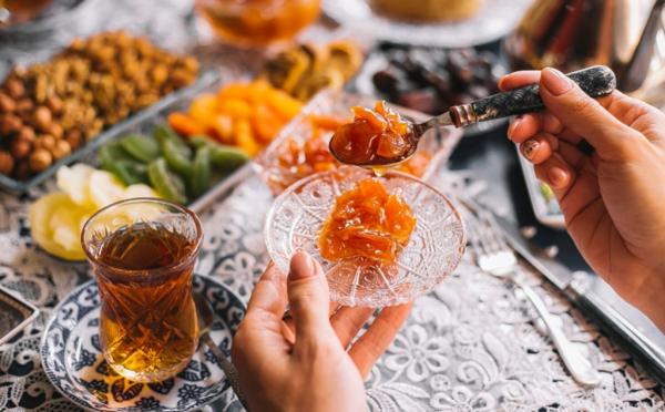 Jadwal Buka Puasa Bekasi Hari Ini 17 Maret 2026 Beserta Waktu Isya