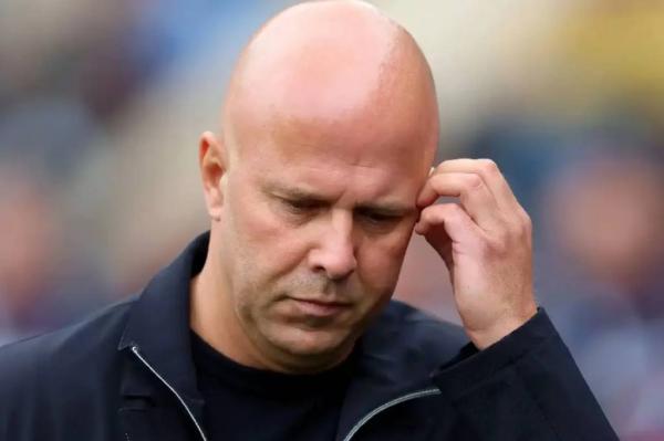 Arne Slot Pusing, Liverpool Terancam Kehilangan 6 Pemain saat Lawan West Ham