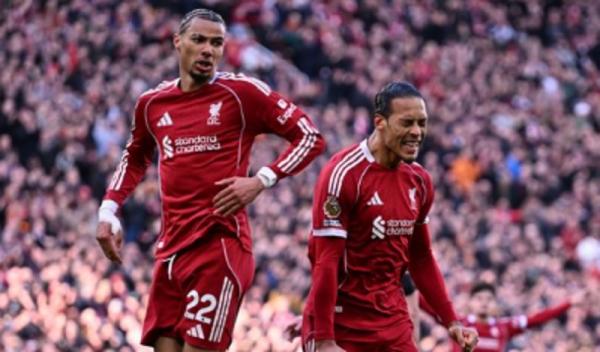 Tiga Gol Sudut di Babak Pertama! Arne Slot Bongkar Kebangkitan Set Piece Liverpool usai Hajar West Ham 