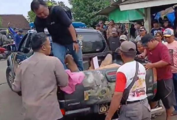 Tepergok Curi Motor di Karawang, 1 Pelaku Tewas Diamuk Massa 1 Kritis