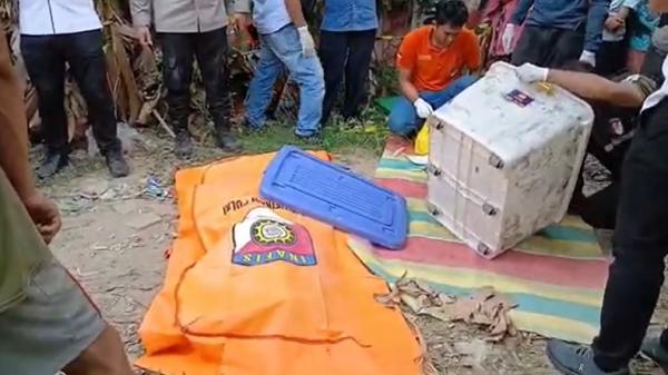 Polisi Olah TKP Penemuan Mayat Wanita Muda dalam Karung di Medan