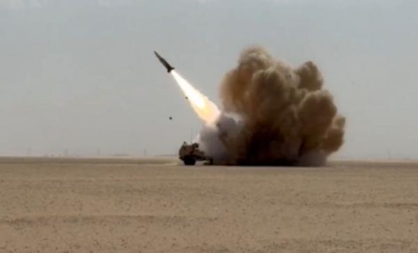 Presiden Pezeshkian Ngadu ke Macron: AS Gunakan Wilayah Negara Arab untuk Serang Iran