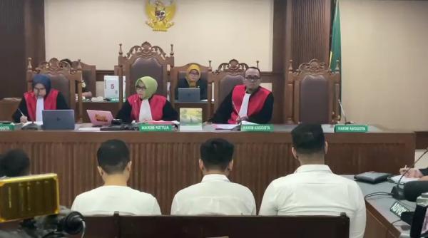 Situasi sidang lanjutan Ammar Zoni hari ini, Kamis (12/3/2026). (Foto: Ravie Wardani)