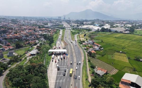 89.825 Kendaraan Tinggalkan Jakarta Lewat GT Ciawi dan Cikupa pada H-4 Lebaran