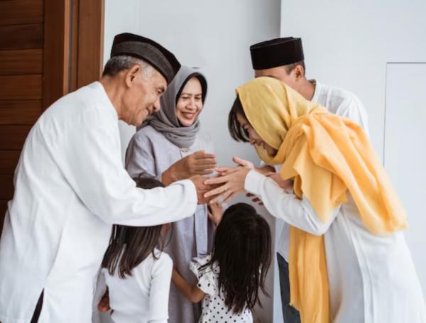 35 Balasan Ucapan Selamat Idul Fitri Minal Aidzin Walfaizin yang Tulus dan Penuh Berkah