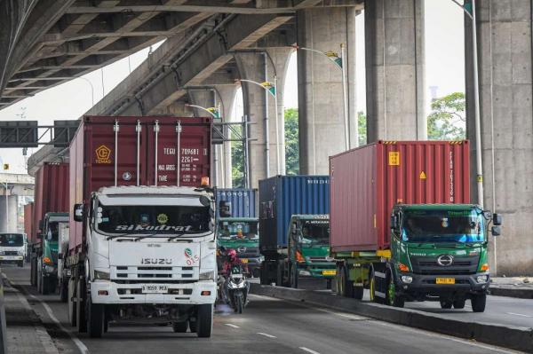 Kemenhub Tindak Truk Langgar Operasional Lebaran, 124 Perusahaan Kena Sanksi