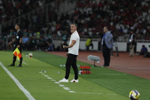John Herdman Takjub dengan Lagu Indonesia Raya: Sangat Bertenaga!