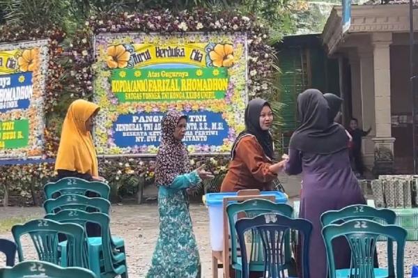 Suasana Rumah Duka Kopda Anumerta Farizal di Kulonprogo jelang Kedatangan Jenazah